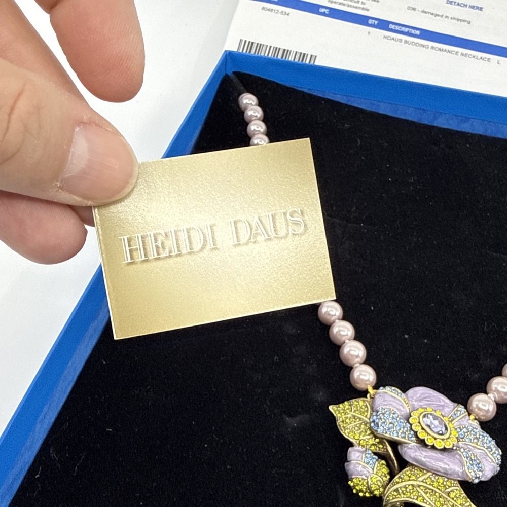 Heidi Daus Budding Romance Rose Crystal Floral Necklace Purple NWT - Picture 2 of 7